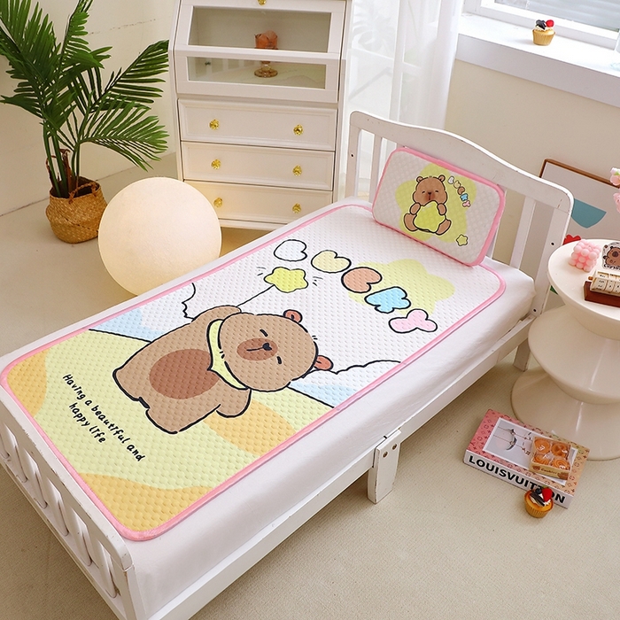 91家纺网 家纺一手货源 找家纺 八零年代  2025新款3D凉豆豆大版卡通儿童凉席夏被三件套冰豆豆凉席 凉豆豆 星星卡皮巴拉