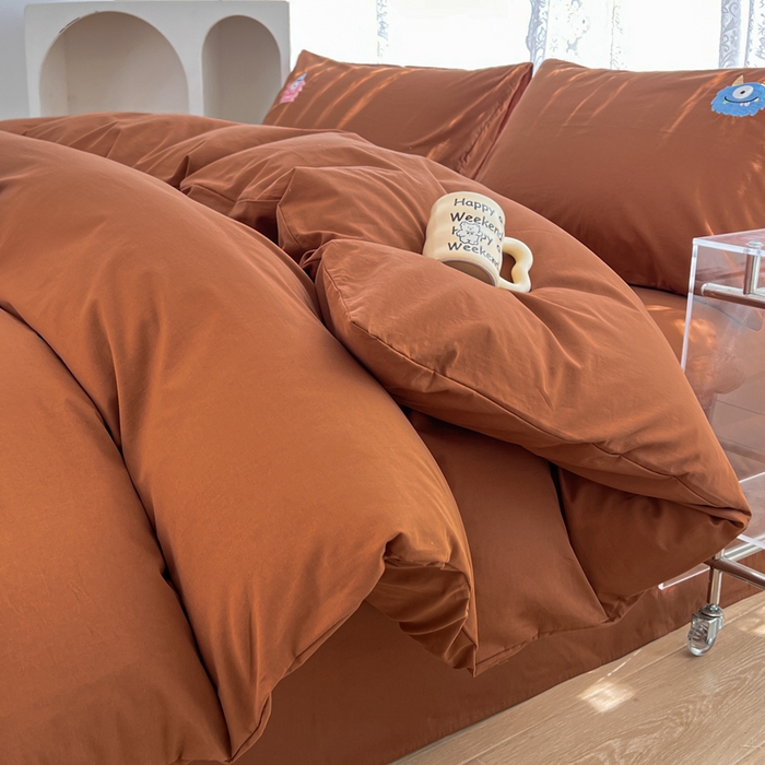 91家纺网 家纺一手货源 找家纺 曼町家居 2025春夏新款40支全棉纯棉水洗棉刺绣四件套 哆啦趣梦-复古咖