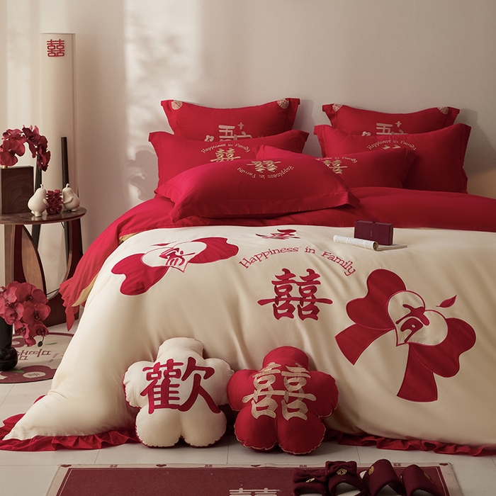 91家纺网 家纺一手货源 找家纺 玉雅家纺 2025新款长绒棉花边款刺绣时尚婚庆四件套 花边款-同心缘-奶油黄