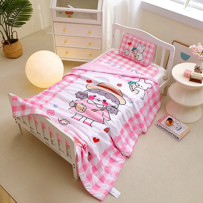 91家纺网 家纺一手货源 找家纺 八零年代  2025新款3D凉豆豆大版卡通儿童凉席夏被三件套冰豆豆凉席 凉豆豆 可爱女孩