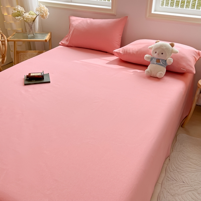 91家纺网 家纺一手货源 找家纺 爱彼家纺 2025新款热门卡通条纹原棉老粗布凉席床单 格调-粉