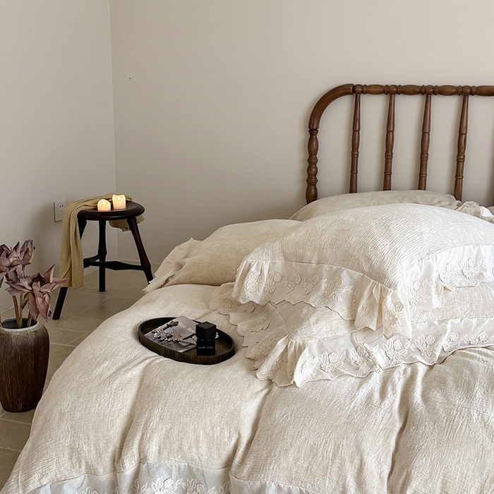 91家纺网 家纺一手货源 找家纺 山舍家居2025新款纯棉棉麻色织提花刺绣花边款四件套-蝶梦晚落 蝶梦晚落-麻本色