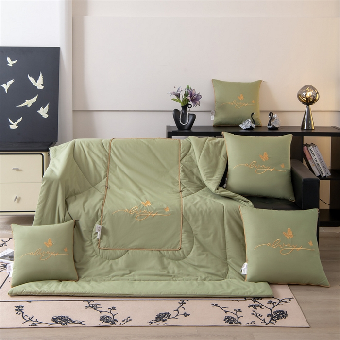 91家纺网 家纺一手货源 找家纺 照世家纺 2025新款柔软透气全棉抱枕被-蝶影（控价不低于40*40的69，45*45的89，50*50的109，55*55的139，60*60的189）蝶影-草绿