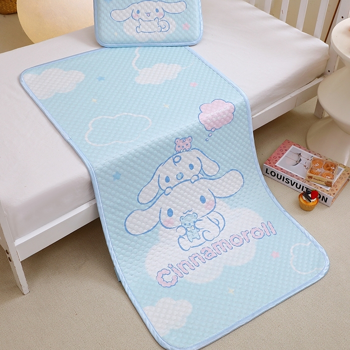 91家纺网 家纺一手货源 找家纺 2025新款3D凉豆豆大版三丽鸥正版授权儿童凉席夏被三件套 凉豆豆 大耳狗