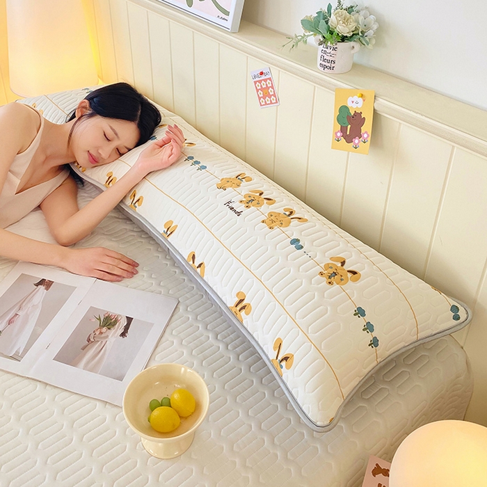 91家纺网 家纺一手货源 找家纺 雨彤家纺 2025年新款A类乳胶凉感丝双人长枕套 萌萌兔