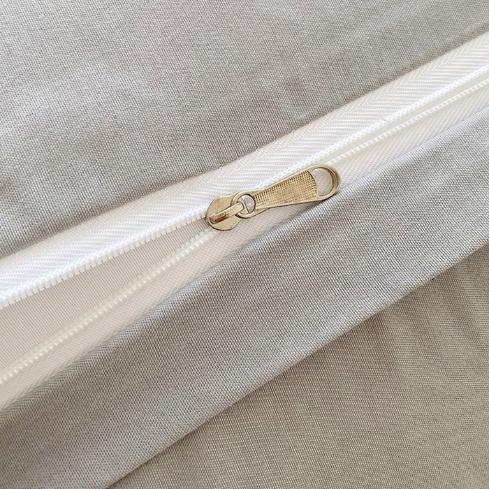 91家纺网 家纺一手货源 找家纺 雨彤家纺 2025年新款A类乳胶凉感丝双人长枕套 萌萌兔