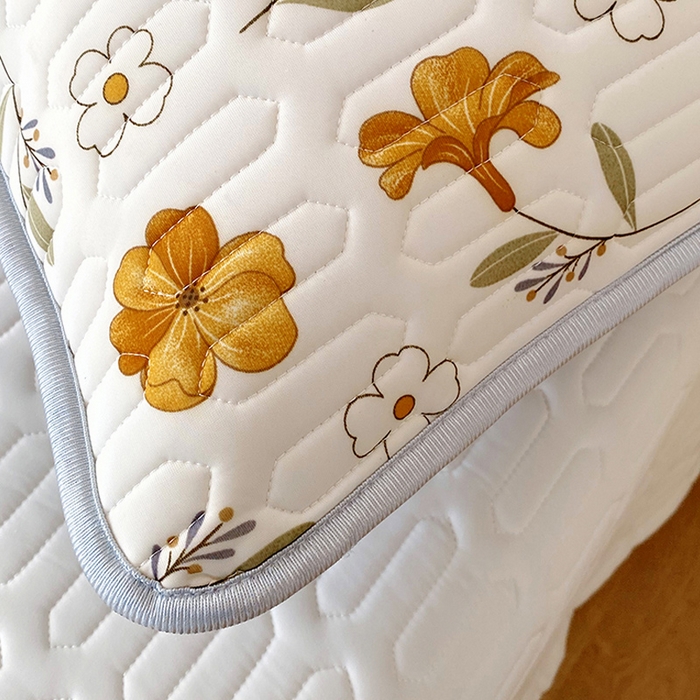 91家纺网 家纺一手货源 找家纺 雨彤家纺 2025年新款A类乳胶凉感丝双人长枕套 花开盛世