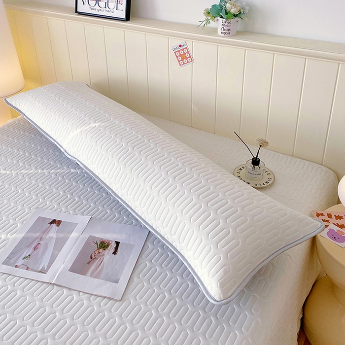 91家纺网 家纺一手货源 找家纺 雨彤家纺 2025年新款A类乳胶凉感丝双人长枕套 珍珠白