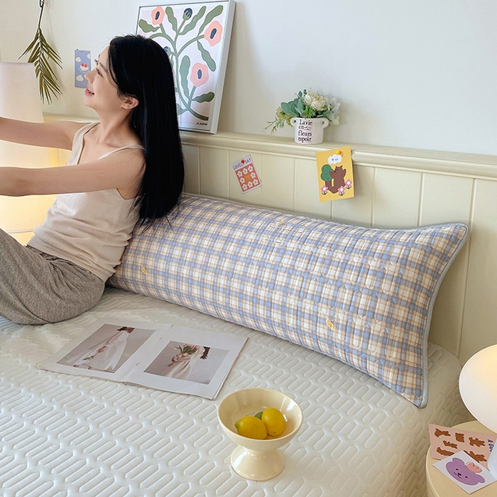 91家纺网 家纺一手货源 找家纺 雨彤家纺 2025年新款A类乳胶凉感丝双人长枕套 轻盈格-紫