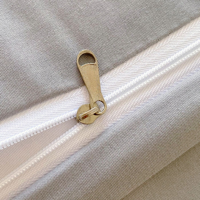 91家纺网 家纺一手货源 找家纺 雨彤家纺 2025年新款A类乳胶凉感丝双人长枕套 熊猫宝宝-湖蓝