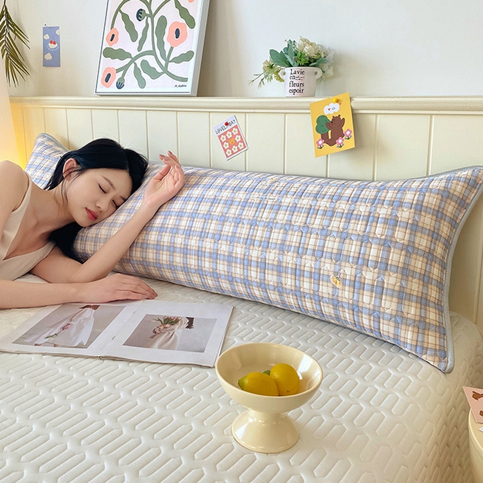 91家纺网 家纺一手货源 找家纺 雨彤家纺 2025年新款A类乳胶凉感丝双人长枕套 轻盈格-紫