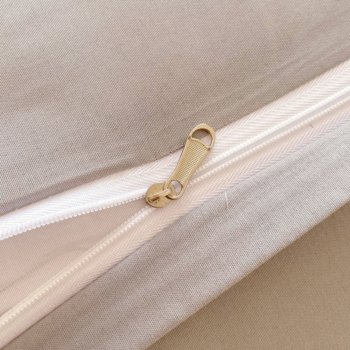 91家纺网 家纺一手货源 找家纺 雨彤家纺 2025年新款A类乳胶凉感丝双人长枕套 肌理纹-粉