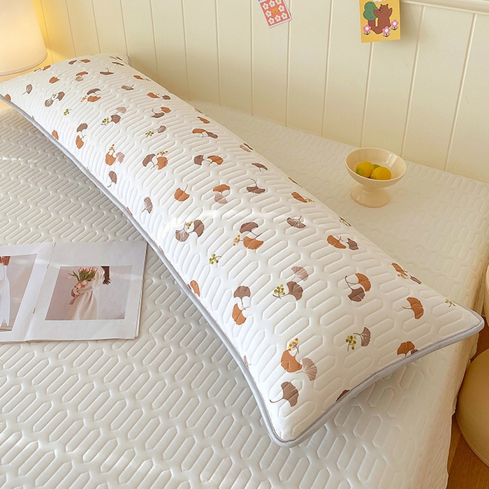 91家纺网 家纺一手货源 找家纺 雨彤家纺 2025年新款A类乳胶凉感丝双人长枕套 自然之韵