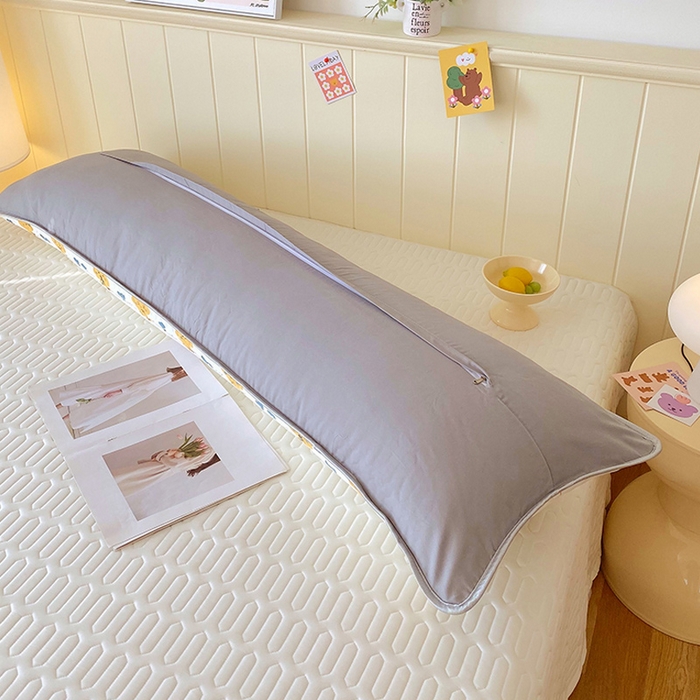 91家纺网 家纺一手货源 找家纺 雨彤家纺 2025年新款A类乳胶凉感丝双人长枕套 萌萌兔