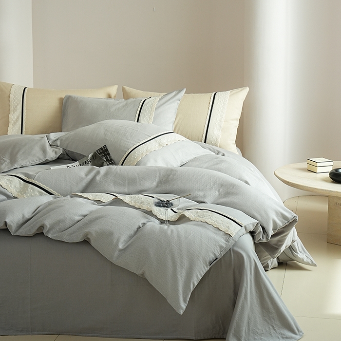 91家纺网 家纺一手货源 找家纺 丽卡家纺 2025新款花边压褶瑟琳娜100%全棉双层纱四件套 高级灰