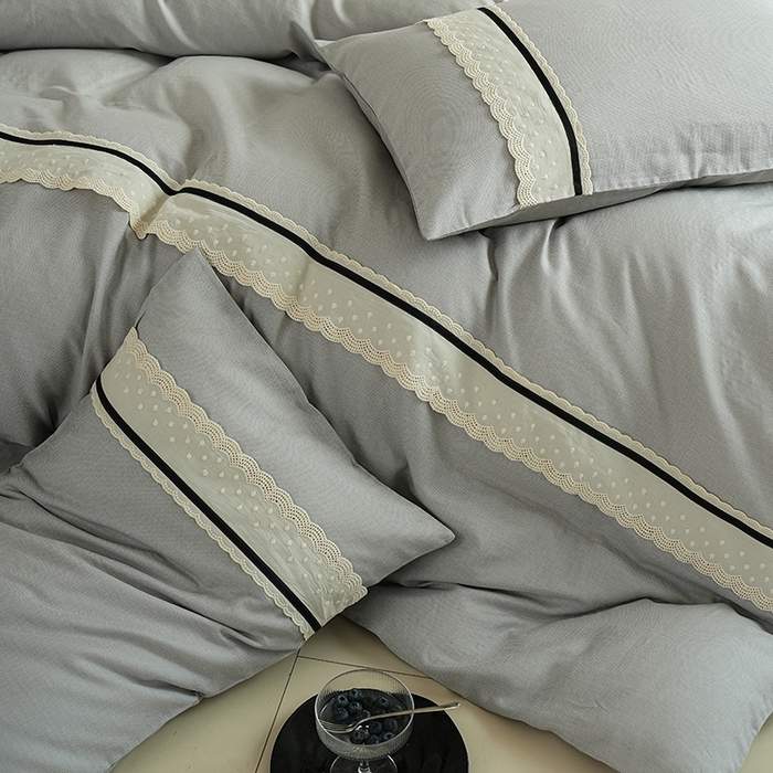 91家纺网 家纺一手货源 找家纺 丽卡家纺 2025新款花边压褶瑟琳娜100%全棉双层纱四件套 高级灰