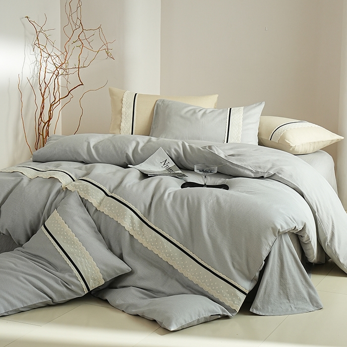 91家纺网 家纺一手货源 找家纺 丽卡家纺 2025新款花边压褶瑟琳娜100%全棉双层纱四件套 高级灰