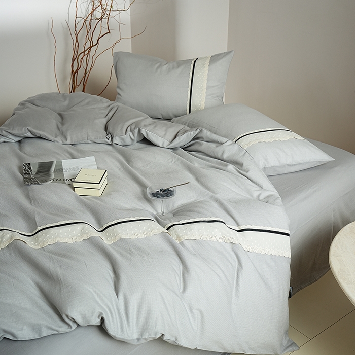 91家纺网 家纺一手货源 找家纺 丽卡家纺 2025新款花边压褶瑟琳娜100%全棉双层纱四件套 高级灰