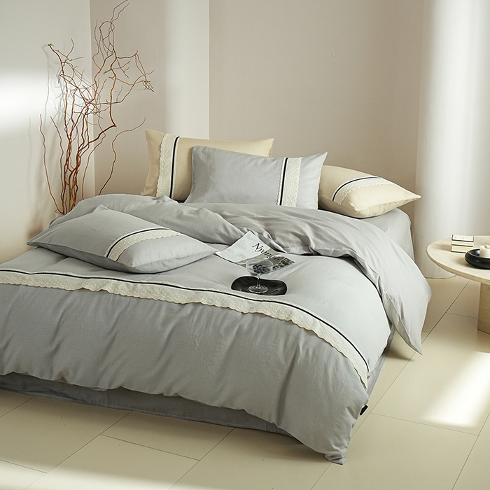 91家纺网 家纺一手货源 找家纺 丽卡家纺 2025新款花边压褶瑟琳娜100%全棉双层纱四件套 高级灰