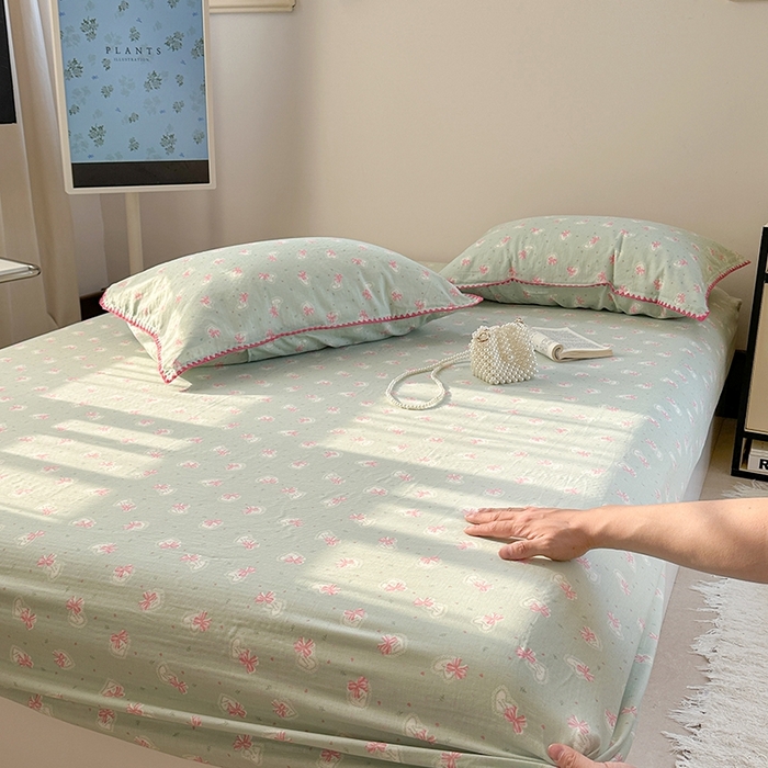 91家纺网 家纺一手货源 找家纺 金丝鸟家纺 2025春夏新款全棉纯棉双层纱床单 单品单件 绿色蝴蝶结