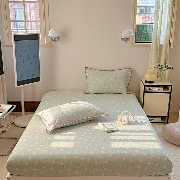 91家纺网 家纺一手货源 找家纺 金丝鸟家纺 2025春夏新款全棉纯棉双层纱床单 单品单件 绿色蝴蝶结