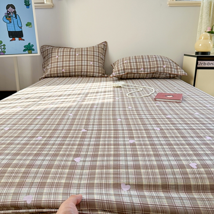 91家纺网 家纺一手货源 找家纺 金丝鸟家纺 2025春夏新款全棉纯棉双层纱床单 单品单件 复古棕格