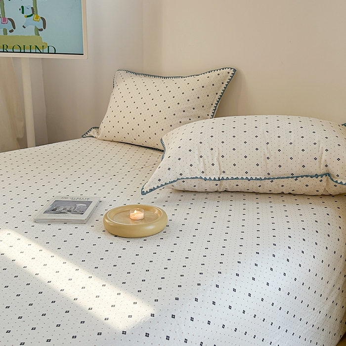 91家纺网 家纺一手货源 找家纺 金丝鸟家纺 2025春夏新款全棉纯棉双层纱床单 单品单件 四叶纹