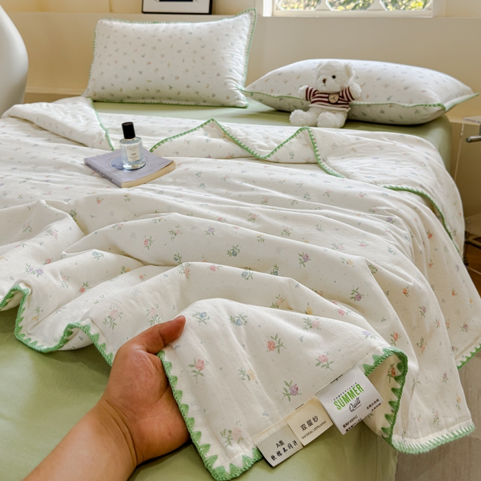 91家纺网 家纺一手货源 找家纺 金丝鸟家纺 2025春夏新款全棉纯棉双层纱夏被夏凉被空调被 百花 绿