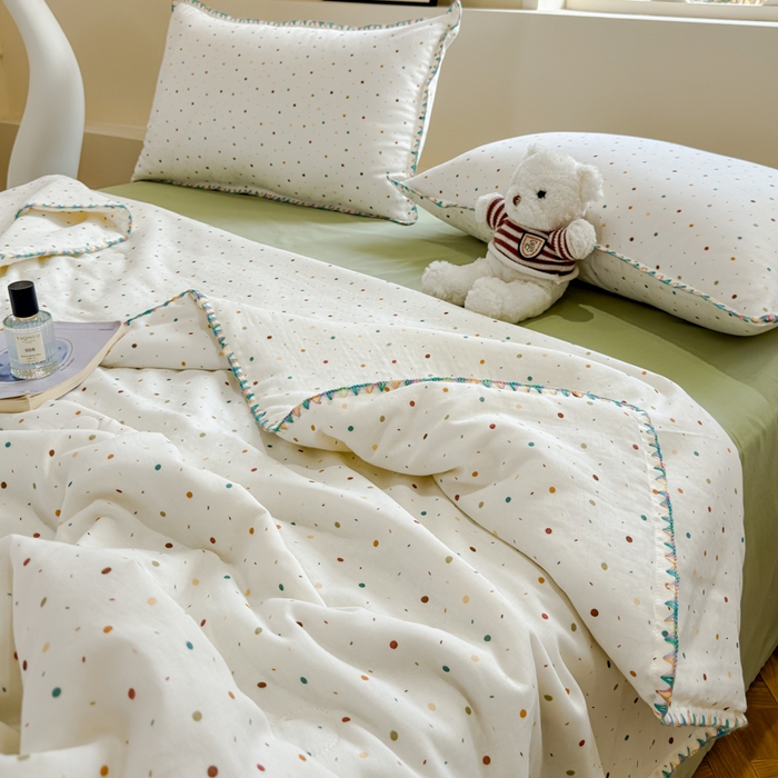 91家纺网 家纺一手货源 找家纺 金丝鸟家纺 2025春夏新款全棉纯棉双层纱夏被夏凉被空调被 彩色玻璃球