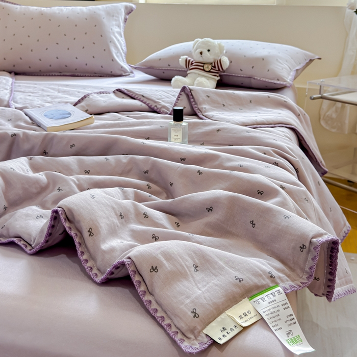 91家纺网 家纺一手货源 找家纺 金丝鸟家纺 2025春夏新款全棉纯棉双层纱夏被夏凉被空调被 密语小结