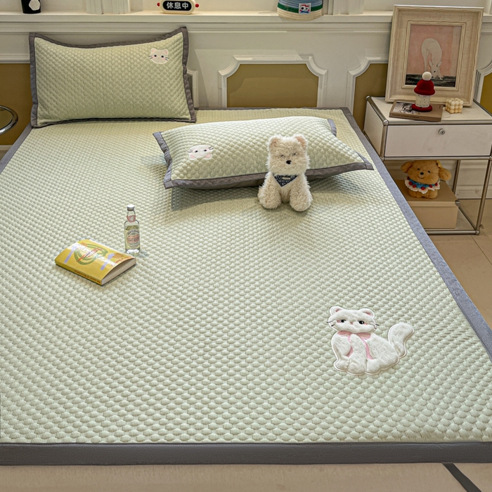 （总）沐慕 2025新款绣花凉感淑女喵豆豆凉席