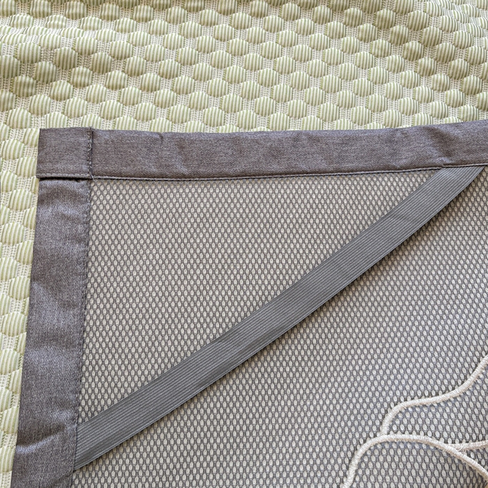 91家纺网 家纺一手货源 找家纺 沐慕 2025新款绣花凉感淑女喵豆豆凉席 淑女喵-草绿