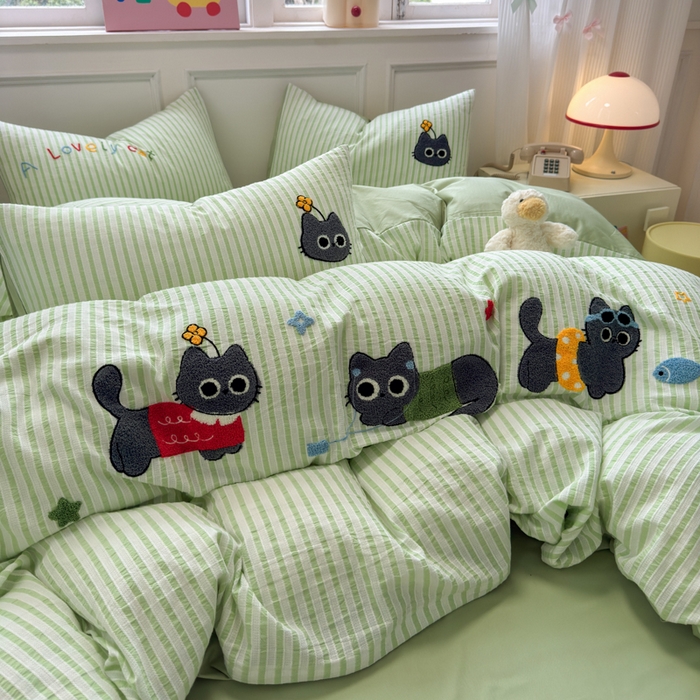 91家纺网 家纺一手货源 找家纺 如意朵 2025新款全棉纯棉提花水洗棉绣花四件套（专版花型） 三只小猫