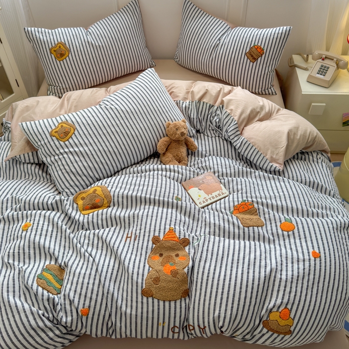 91家纺网 家纺一手货源 找家纺 如意朵 2025新款全棉纯棉提花水洗棉绣花四件套（专版花型） 贪吃卡皮