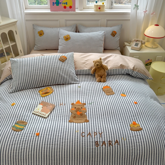 91家纺网 家纺一手货源 找家纺 如意朵 2025新款全棉纯棉提花水洗棉绣花四件套（专版花型） 贪吃卡皮