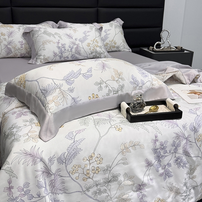 91家纺网 家纺一手货源 找家纺 衿成家纺 2025春夏新款莱赛尔天丝夏被嵌绳款数码印花单夏被夏被四件套 析漫枝