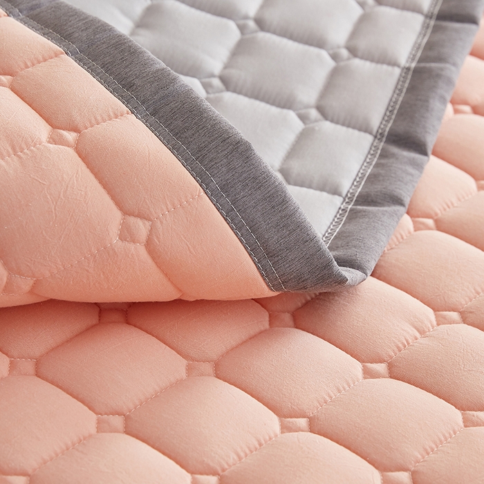 91家纺网 家纺一手货源 找家纺 暖季家纺 2025新款A类水抚棉麻新疆棉花床护垫 絮叠床护垫-粉