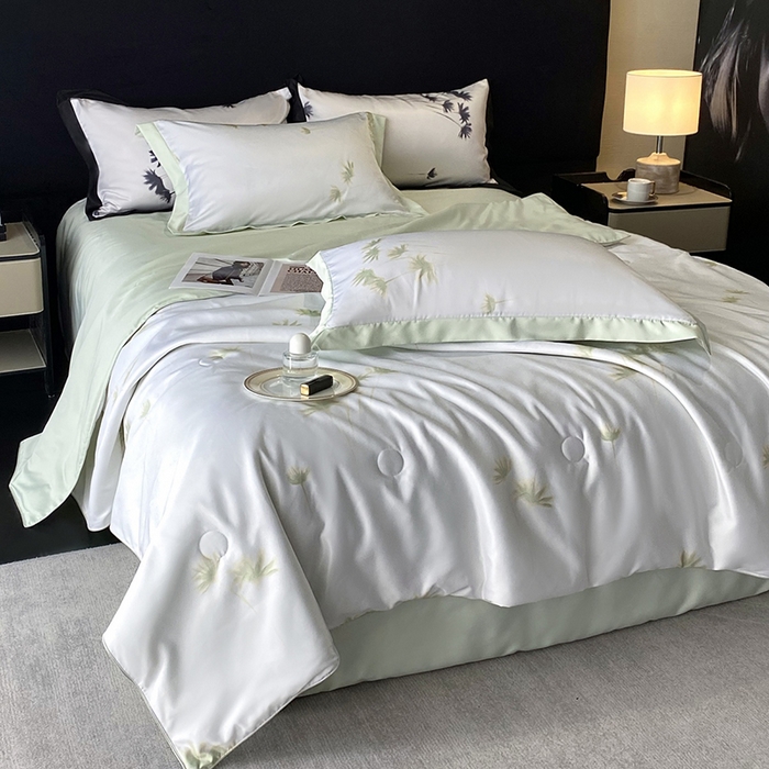 91家纺网 家纺一手货源 找家纺 （总）优悦生活馆 2025新款顺滑冰丝夏被四件套-轻梦轻语