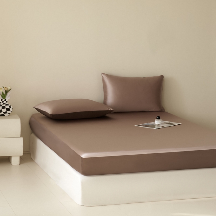 91家纺网 家纺一手货源 找家纺 （总）圣梦莱羽绒家纺 2025春夏新款A类锦氨凉感丝亮丝冰丝绸夏凉被亲肤丝绸被芯（凡质量问题由商家承担）