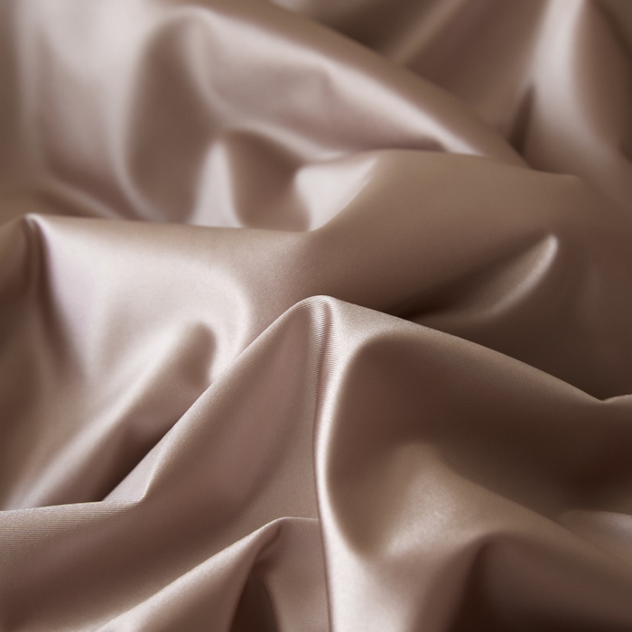 91家纺网 家纺一手货源 找家纺 圣梦莱羽绒家纺 2025春夏新款A类锦氨凉感丝亮丝冰丝绸夏凉被亲肤丝绸被芯 浓郁卡布奇诺