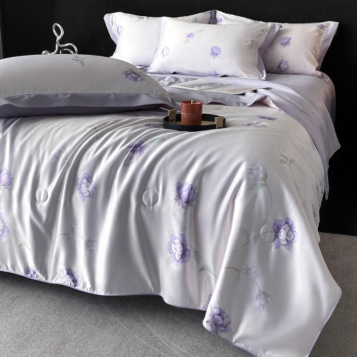 91家纺网 家纺一手货源 找家纺 优悦生活馆 2025新款顺滑冰丝夏被四件套-轻梦轻语 轻语-紫