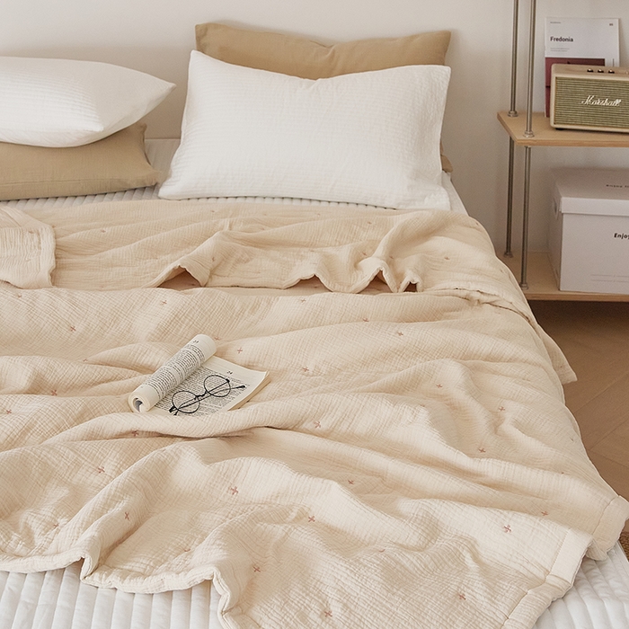 91家纺网 家纺一手货源 找家纺 原研家居 2025新款A类手包边全棉双层纱棉花夏被被子被芯 棉花夏被