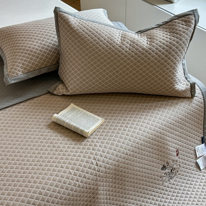 91家纺网 家纺一手货源 找家纺 （总）凉百百 2025新款3D凉豆豆凉席席子-方格