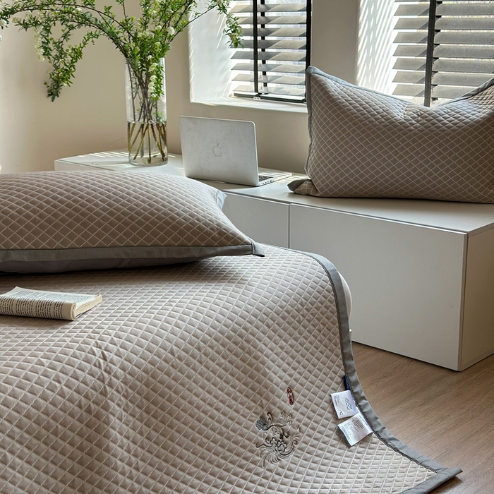 91家纺网 家纺一手货源 找家纺 （总）凉百百 2025新款3D凉豆豆凉席席子-方格