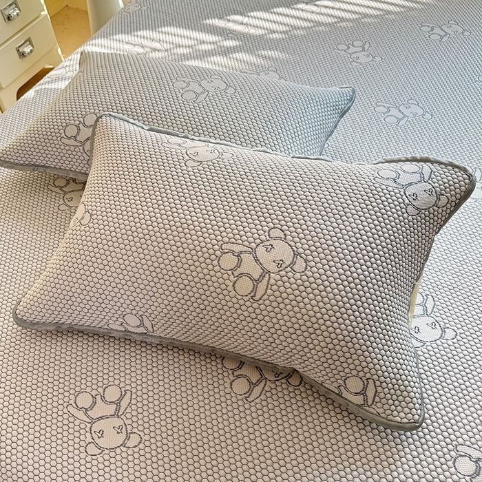 91家纺网 家纺一手货源 找家纺 （总）美达家纺 2025新品冰豆豆床盖凉席