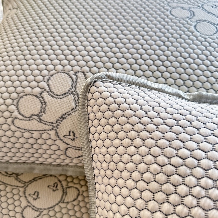 91家纺网 家纺一手货源 找家纺 （总）美达家纺 2025新品冰豆豆床盖凉席