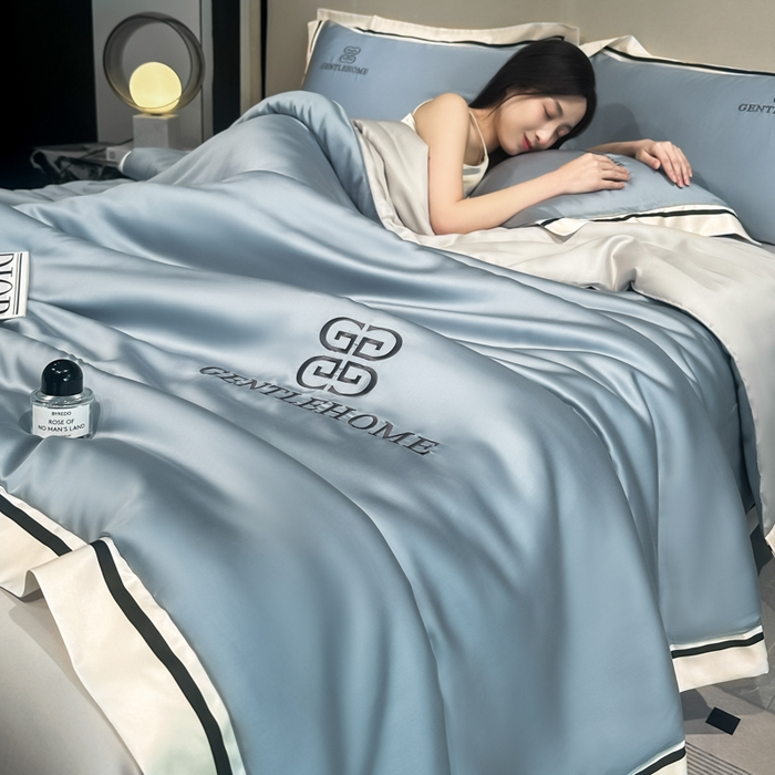 91家纺网 家纺一手货源 找家纺 小久久（小九九） 2025新款水洗真丝夏被-威廉 威廉-海清+山灰