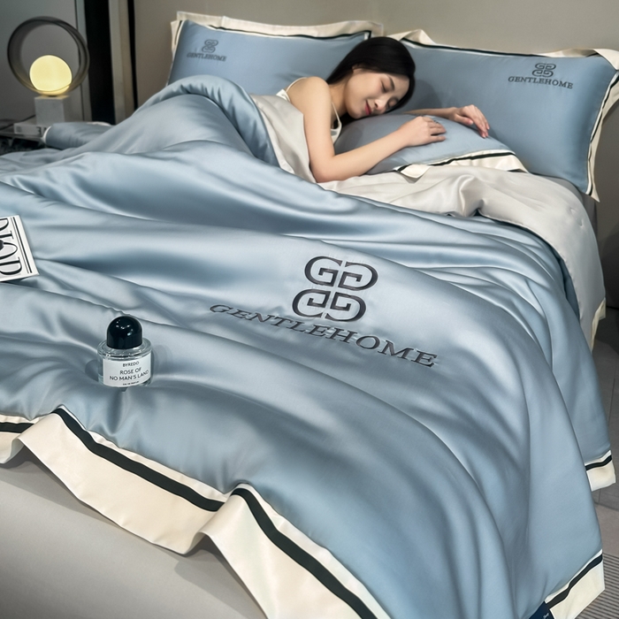 91家纺网 家纺一手货源 找家纺 小久久（小九九） 2025新款水洗真丝夏被-威廉 威廉-海清+山灰