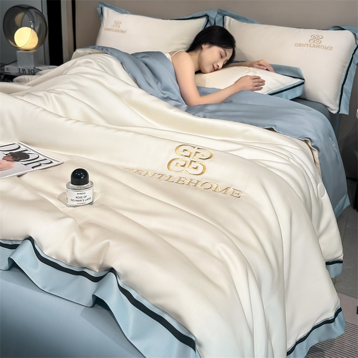 91家纺网 家纺一手货源 找家纺 小久久（小九九） 2025新款水洗真丝夏被-威廉 威廉-奶昔白+海清