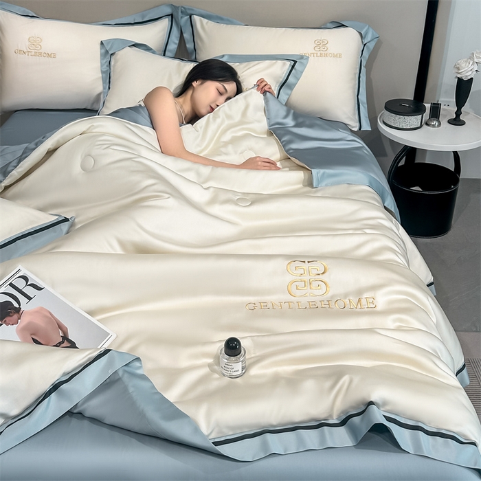 91家纺网 家纺一手货源 找家纺 小久久（小九九） 2025新款水洗真丝夏被-威廉 威廉-奶昔白+海清